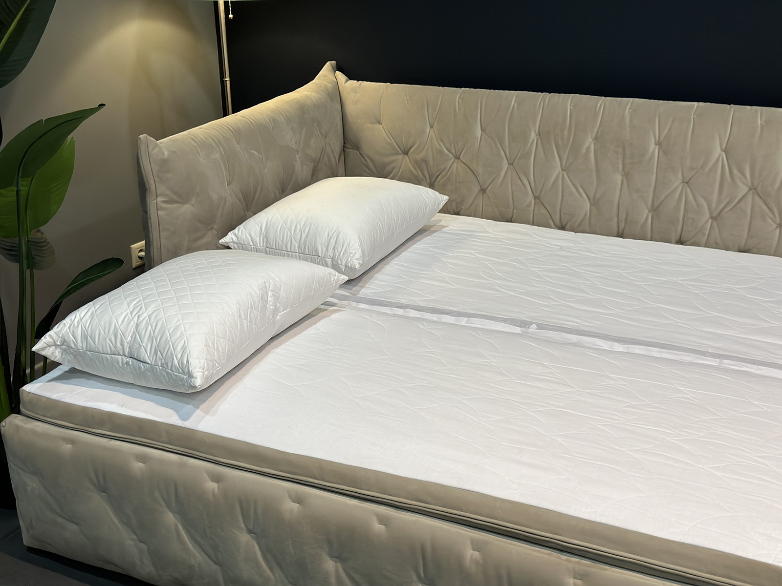 Patul alfabed club p cu locul de dormit extensibil disponibil bravo1