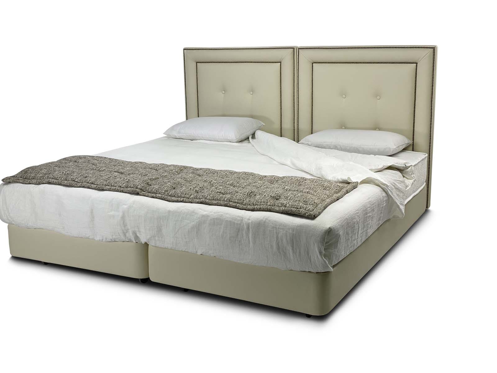 Patul 5 star apartments zip link pat despărţitor9