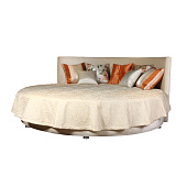 В корзине Interio круглая кровать